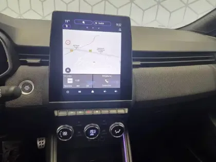 Photo 88 Renault Clio  E-Tech full hybrid 145 GSR2