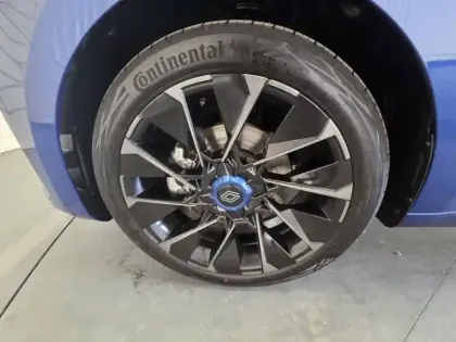 Photo 31 Renault Clio  E-Tech full hybrid 145 GSR2