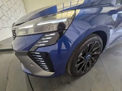 Photo 28 Renault Clio  E-Tech full hybrid 145 GSR2