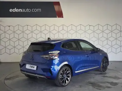 Photo 51 Renault Clio  E-Tech full hybrid 145 GSR2