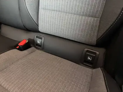 Photo 16 Renault Clio  Eco-G 100 GSR2