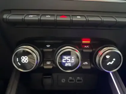 Photo 33 Renault Clio  Eco-G 100 GSR2