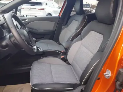 Photo 50 Renault Clio Gén. V (BJA) Ph2 Techno 5