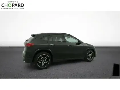 Photo 8 Mercedes GLA  200 d 8G-DCT