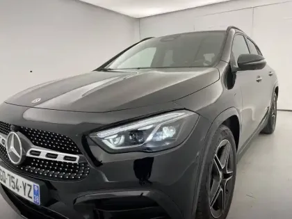 Photo 30 Mercedes GLA  200 d 8G-DCT