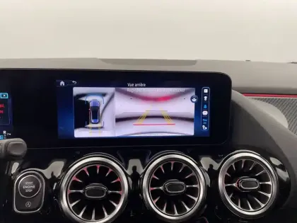 Photo 25 Mercedes GLA  200 d 8G-DCT