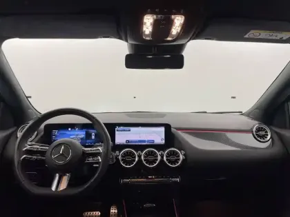 Photo 29 Mercedes GLA  200 d 8G-DCT