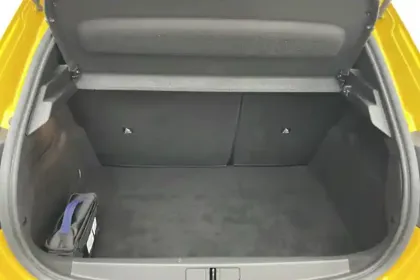 Photo 30 Peugeot 208  PureTech 100 S&S BVM6