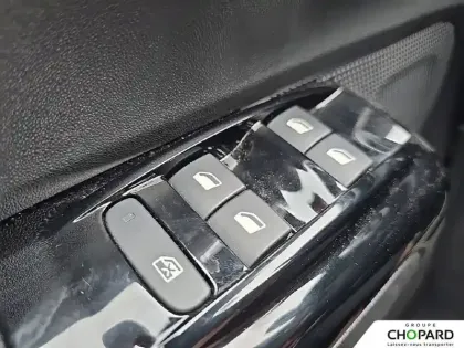 Photo 13 Citroën C3 Gén. III Ph2 Shine 5