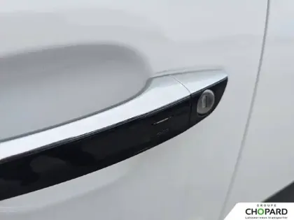 Photo 19 Citroën C3 Gén. III Ph2 Shine 5