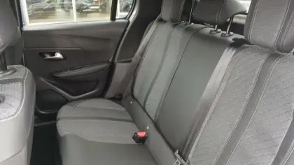 Photo 10 Peugeot 208  Electrique 50 kWh 136ch