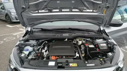 Photo 39 Peugeot 208  Electrique 50 kWh 136ch