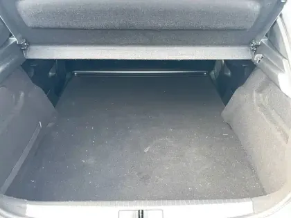 Photo 38 Peugeot 208  PURETECH 75 S&S BVM5