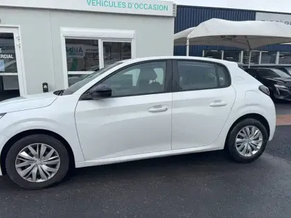 Photo 27 Peugeot 208  PURETECH 75 S&S BVM5