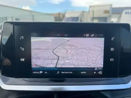 Photo 13 Peugeot 208  PureTech 100 S&S BVM6