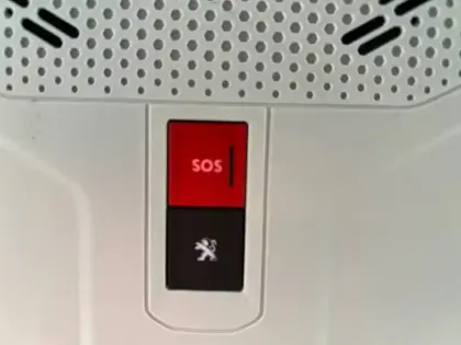 Photo 20 Peugeot 2008  Electrique 136 ch