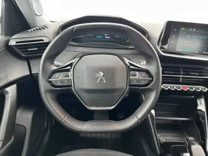 Photo 8 Peugeot 2008  Electrique 136 ch
