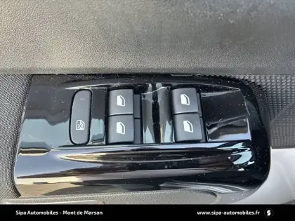 Photo 53 Citroën C3 Gén. III Ph2 Shine 5