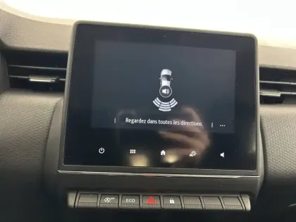 Photo 81 Renault Clio Gén. V (BJA) Ph1 Business 5