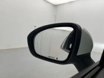 Photo 89 Renault Clio Gén. V (BJA) Ph1 Business 5