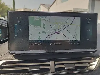 Photo 12 Peugeot 3008  Hybrid 225 e-EAT8