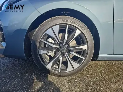 Photo 10 Peugeot 308  SW Hybrid 145 e-DCS6