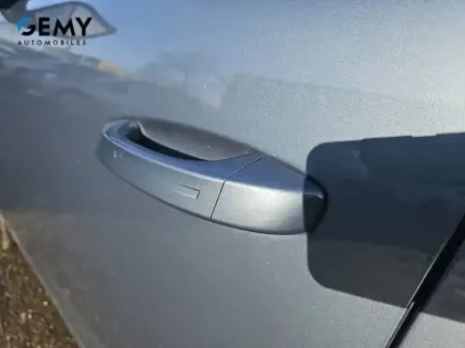 Photo 16 Peugeot 308  SW Hybrid 145 e-DCS6