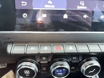 Photo 35 Renault Clio  E-Tech full hybrid 145 GSR2