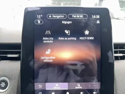 Photo 32 Renault Clio  E-Tech full hybrid 145 GSR2