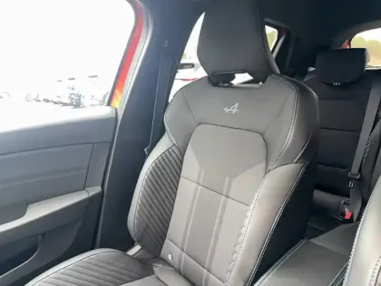 Photo 45 Renault Clio  E-Tech full hybrid 145 GSR2