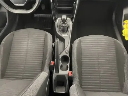 Photo 73 Peugeot 208  BlueHDi 100 S&S BVM6 2 PLACES