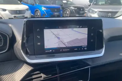 Photo 11 Peugeot 208  BlueHDi 100 S&S BVM6