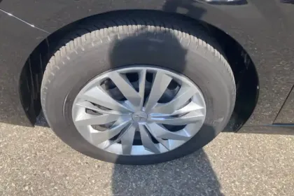 Photo 9 Peugeot 208  BlueHDi 100 S&S BVM6