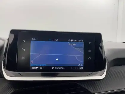 Photo 66 Peugeot 208  BlueHDi 100 S&S BVM6 2 PLACES