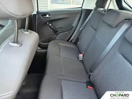 Photo 10 Peugeot 208  PureTech 110ch S&S EAT6