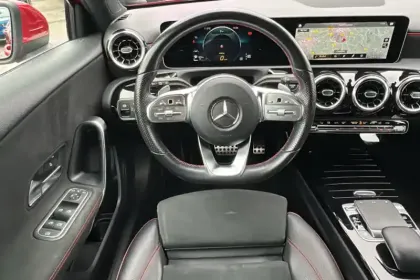 Photo 42 Mercedes Classe A  180 d 7G-DCT