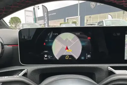 Photo 73 Mercedes Classe A  180 d 7G-DCT