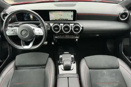 Photo 71 Mercedes Classe A  180 d 7G-DCT