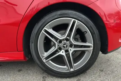 Photo 26 Mercedes Classe A  180 d 7G-DCT