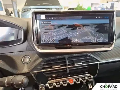 Photo 12 Peugeot 208  Hybrid 110 ch e-DCS6