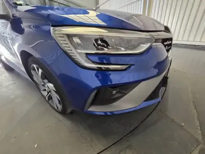 Photo 36 Renault Megane Mégane IV Berline E-TECH Plug-In Hybride 160