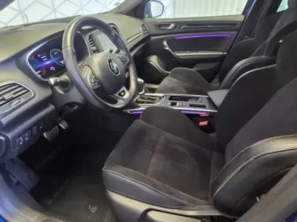 Photo 7 Renault Megane Mégane IV Berline E-TECH Plug-In Hybride 160