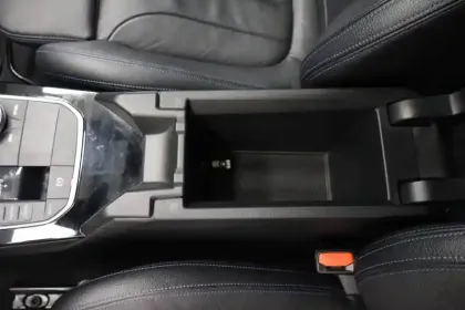 Photo 21 BMW Serie 1 118d 150 ch