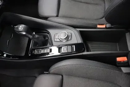 Photo 25 BMW X2  xDrive 25e 220 ch BVA6