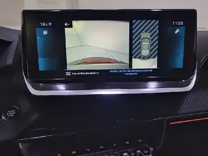 Photo 42 Peugeot 2008 Gén. II Ph1 GT Line 5