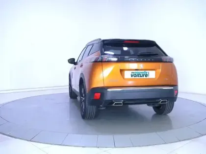 Photo 61 Peugeot 2008  PureTech 130 S&S EAT8