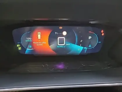 Photo 32 Peugeot 2008 Gén. II Ph1 GT Line 5