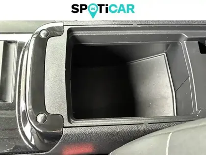 Photo 31 Citroën C4 e- 136 ch Automatique