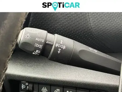 Photo 24 Citroën C4 e- 136 ch Automatique