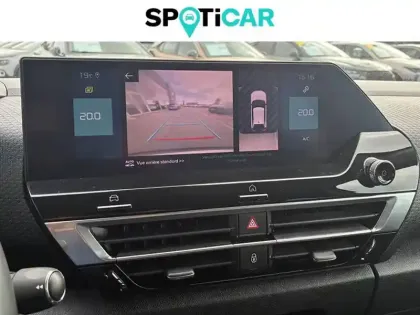 Photo 13 Citroën C4 e- 136 ch Automatique